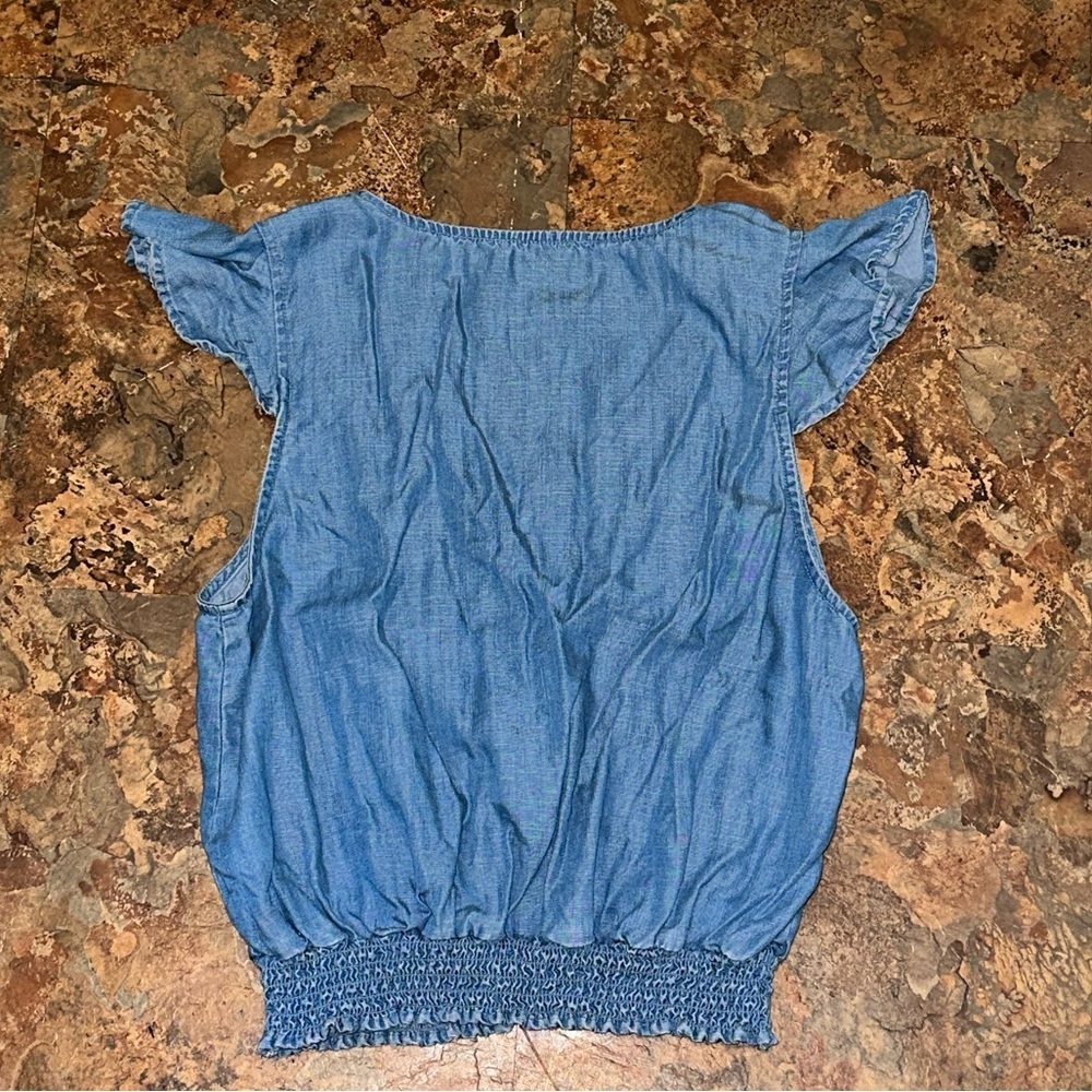 Francesca’s Blue Rain V Neck Chambray Ruched Waist Short Cap Sleeve Size Small - Picture 5 of 8